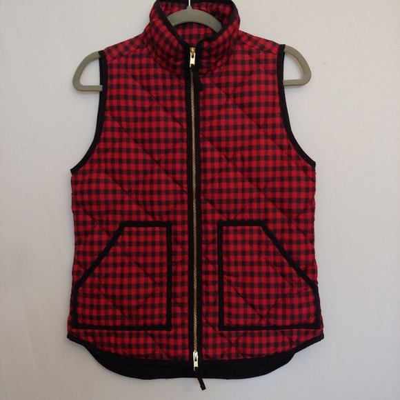 J. Crew Black/Red Excursion Plaid Down Filled Quilted Puffer Vest XS - Picture 1 of 9